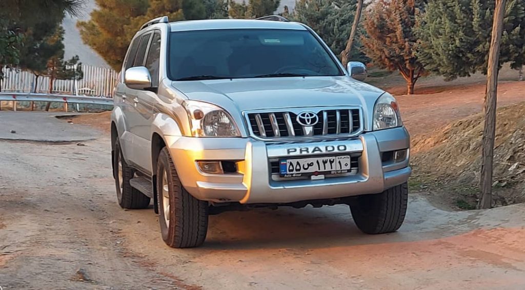 Toyota Prado renting in Iran (3)