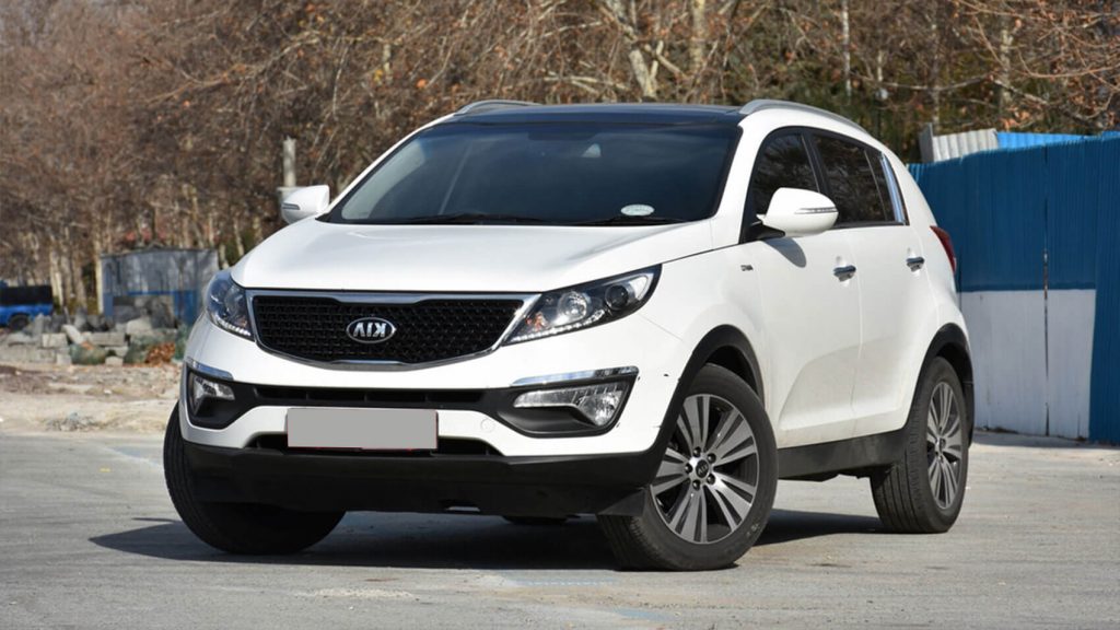 kia Sportage renting in Iran (5)