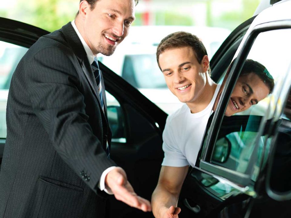 Examining the benefits of renting a car with a driver in Iran (3)